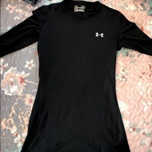 Under Armour Fitted Cold Gear. Size XS